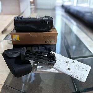 Nikon MB-MD17 Camera Battery Grip & MS-D12 AA Holder, BL-5 Battery Chamber Cover